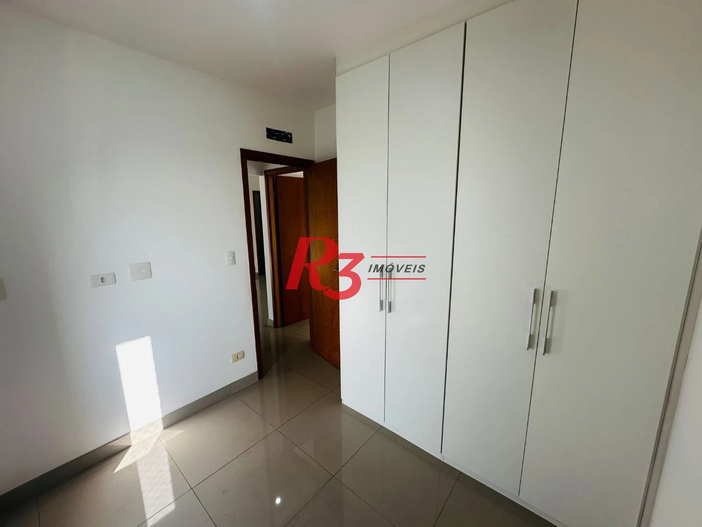 Apartamento com 2 dormitórios para alugar, 59 m² por R$ 5.233,97/mês - Vila Matias - Santos/SP