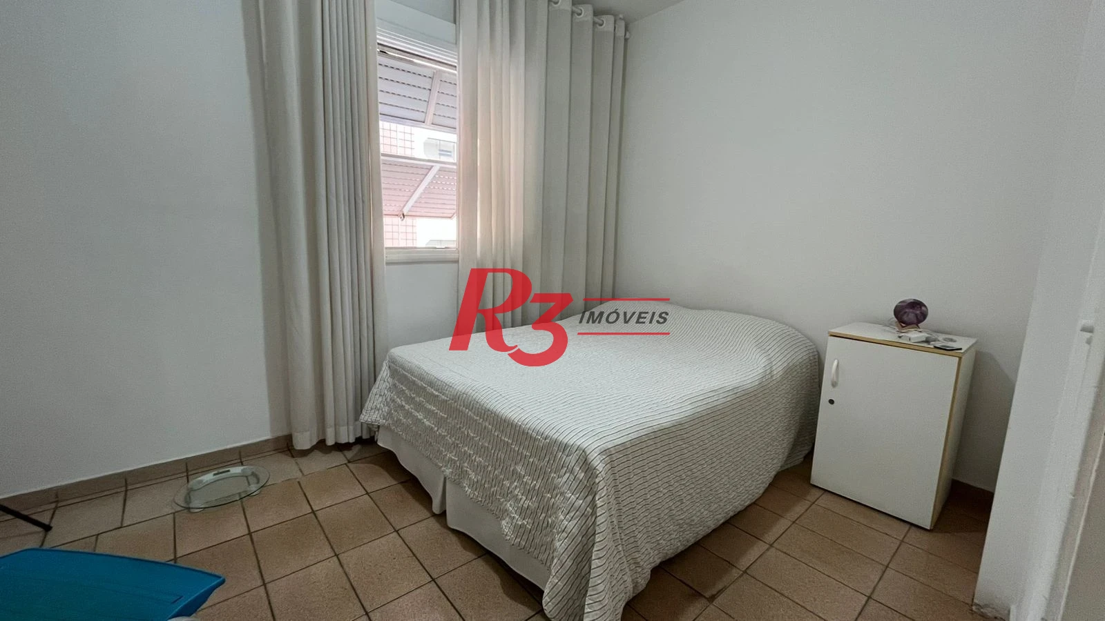 Apartamento com 2 dormitórios à venda, 75 m² por R$ 550.000,00 - Gonzaga - Santos/SP