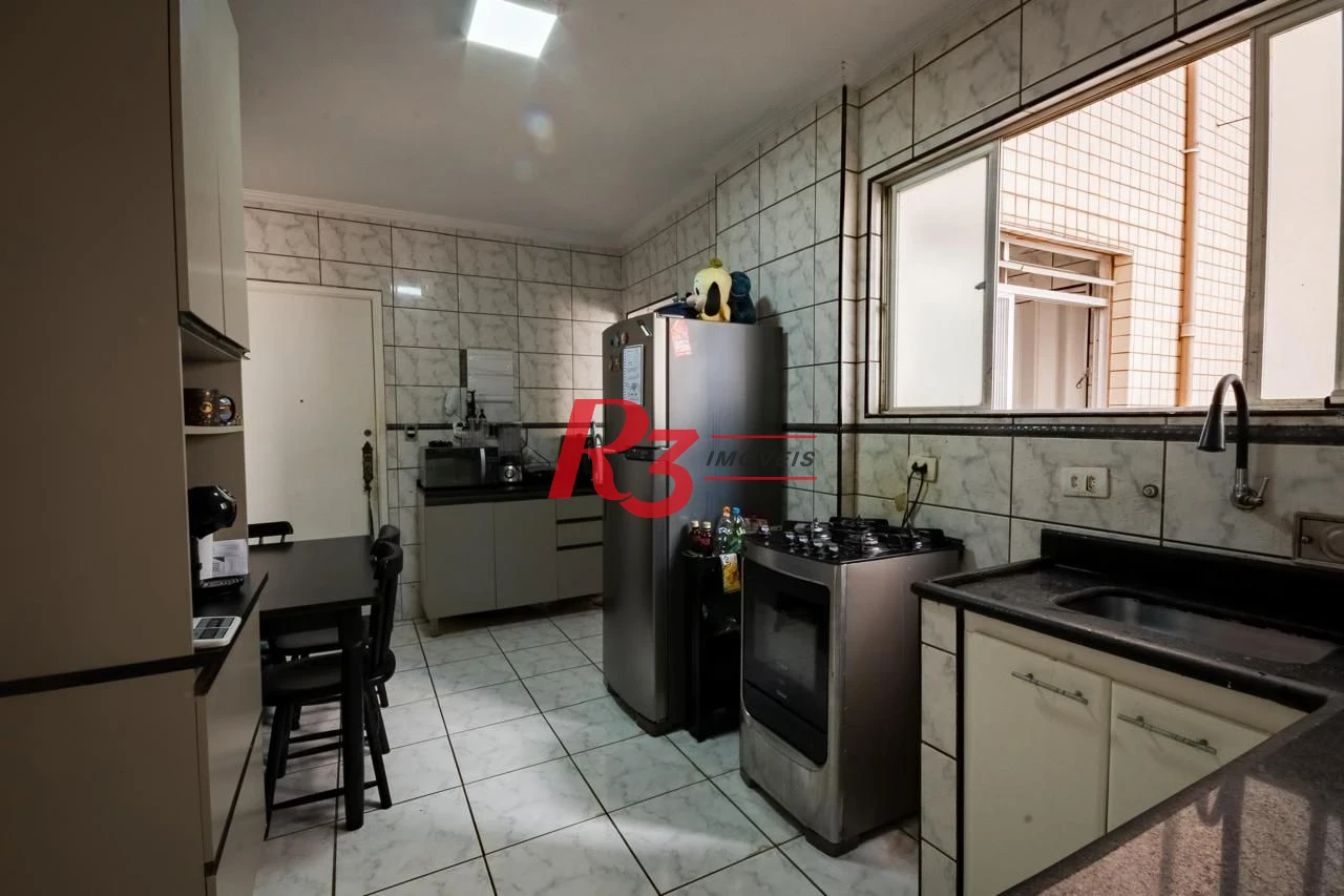 Apartamento com 2 dormitórios à venda, 94 m² por R$ 550.000,00 - Embaré - Santos/SP