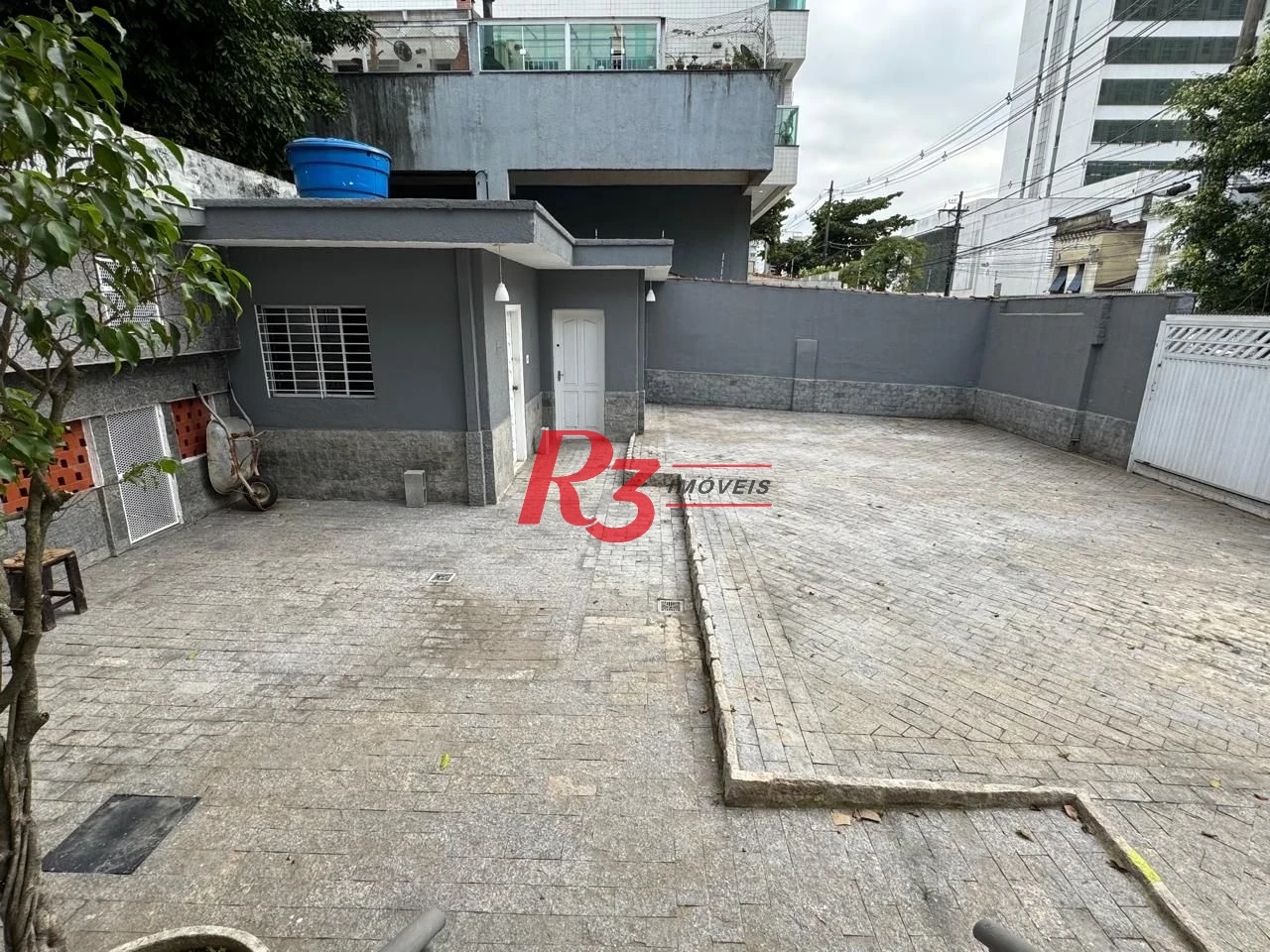 Sobrado para alugar, 336 m² por R$ 15.000,00/mês - Vila Matias - Santos/SP