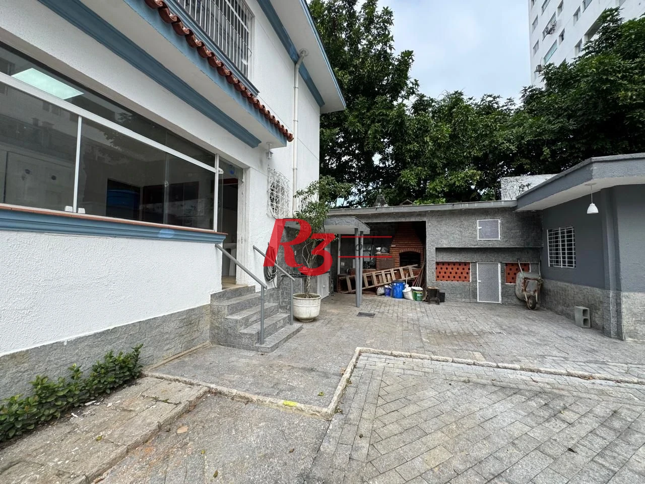 Sobrado para alugar, 336 m² por R$ 15.000,00/mês - Vila Matias - Santos/SP