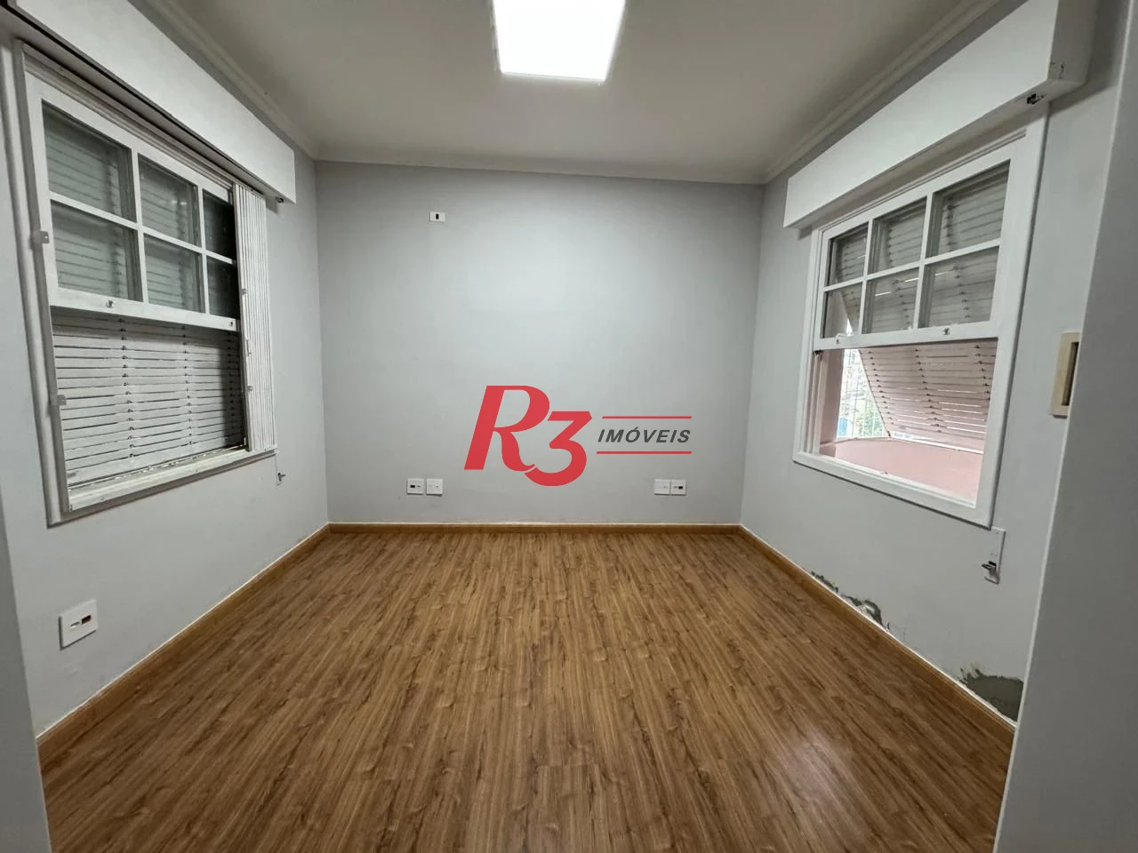 Sobrado para alugar, 336 m² por R$ 15.000,00/mês - Vila Matias - Santos/SP