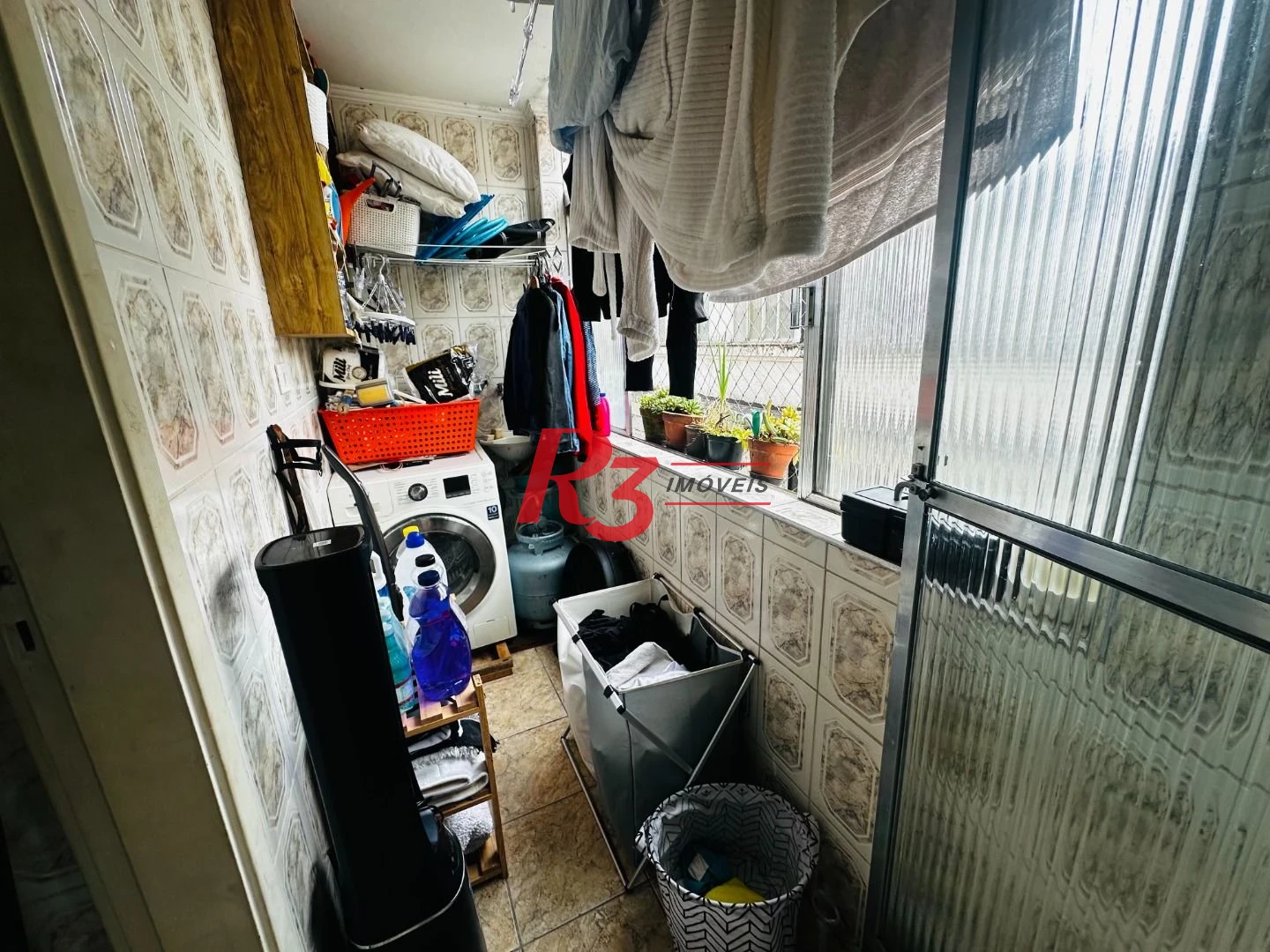 Apartamento com 2 dormitórios à venda, 82 m² por R$ 345.000,00 - José Menino - Santos/SP