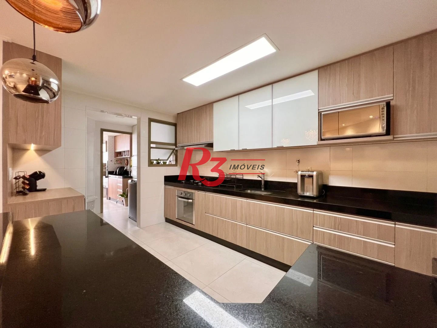 Apartamento com 2 dormitórios à venda, 96 m² por R$ 920.000,00 - Canto do Forte - Praia Grande/SP