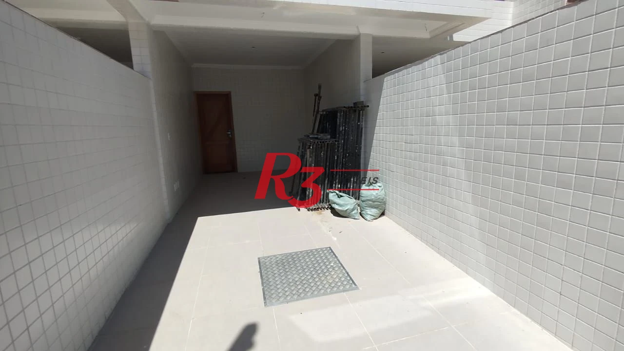 Sobreposta Alta Duplex no Embaré – 220m² | 23Suítes | 2 Vagas | Alto Padrão e Excelente Localização