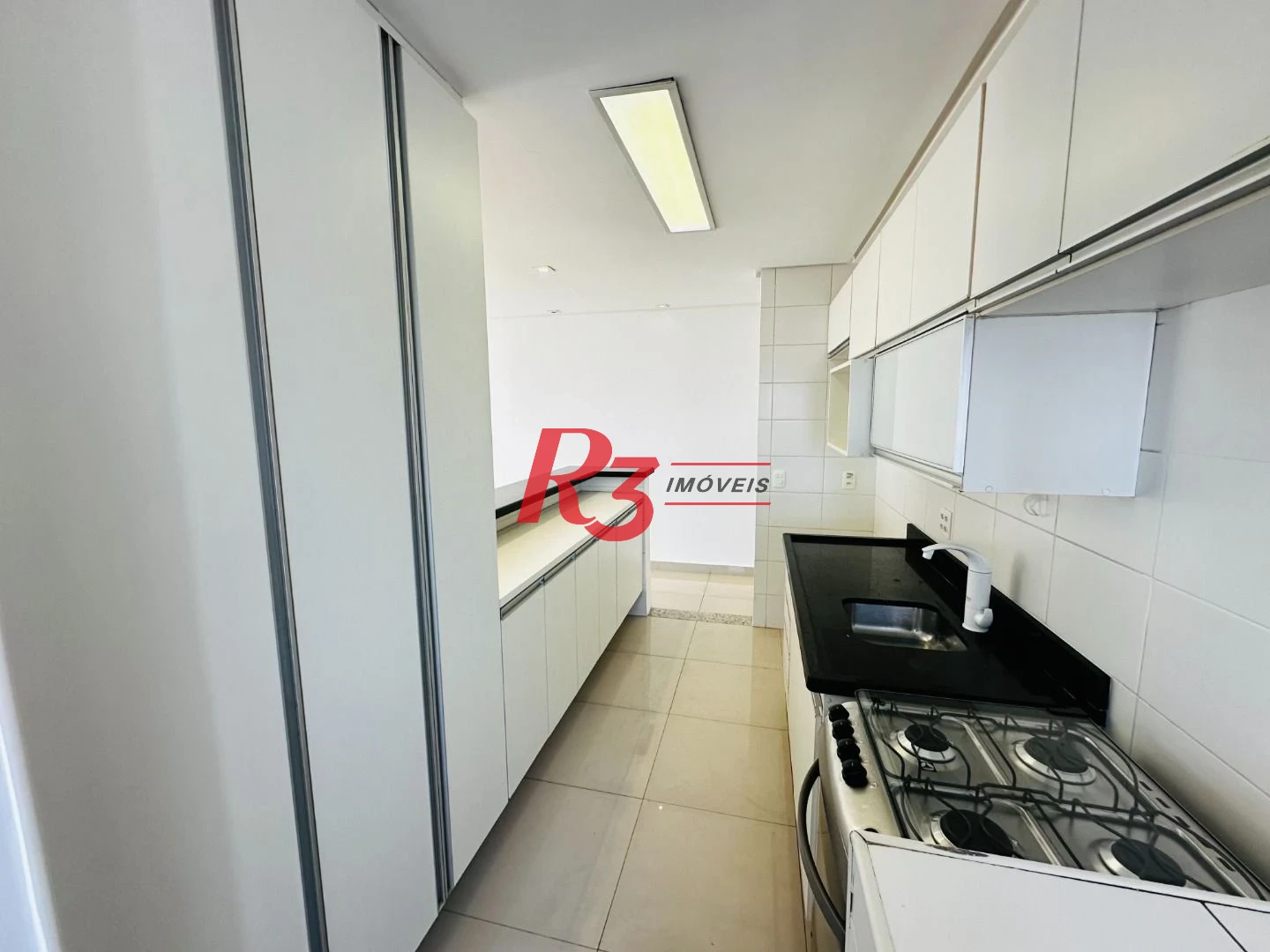 Apartamento à venda, 77 m² por R$ 685.000,00 - Ponta da Praia - Santos/SP