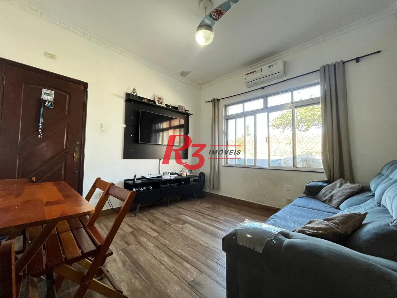 Apartamento à venda, 68 m² por R$ 320.000,00 - Embaré - Santos/SP