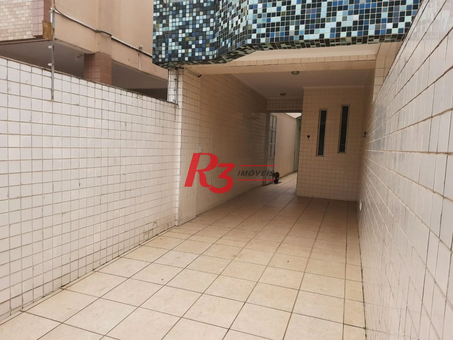 Casa à venda, 110 m² por R$ 580.000,00 - Vila Valença - São Vicente/SP