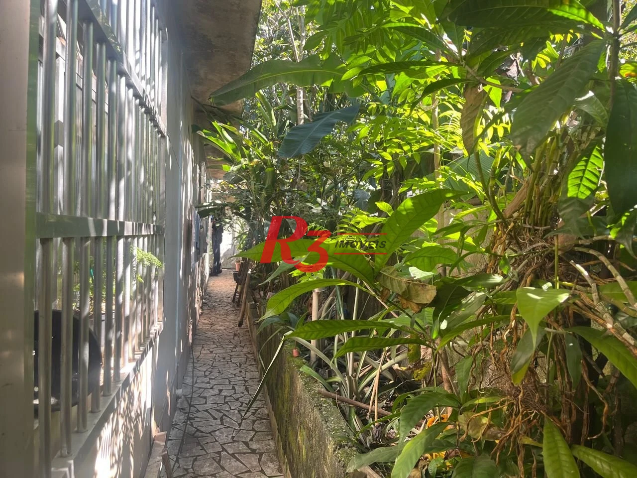 Casa à venda, 270 m² por R$ 685.000,00 - Vila São Jorge - Santos/SP