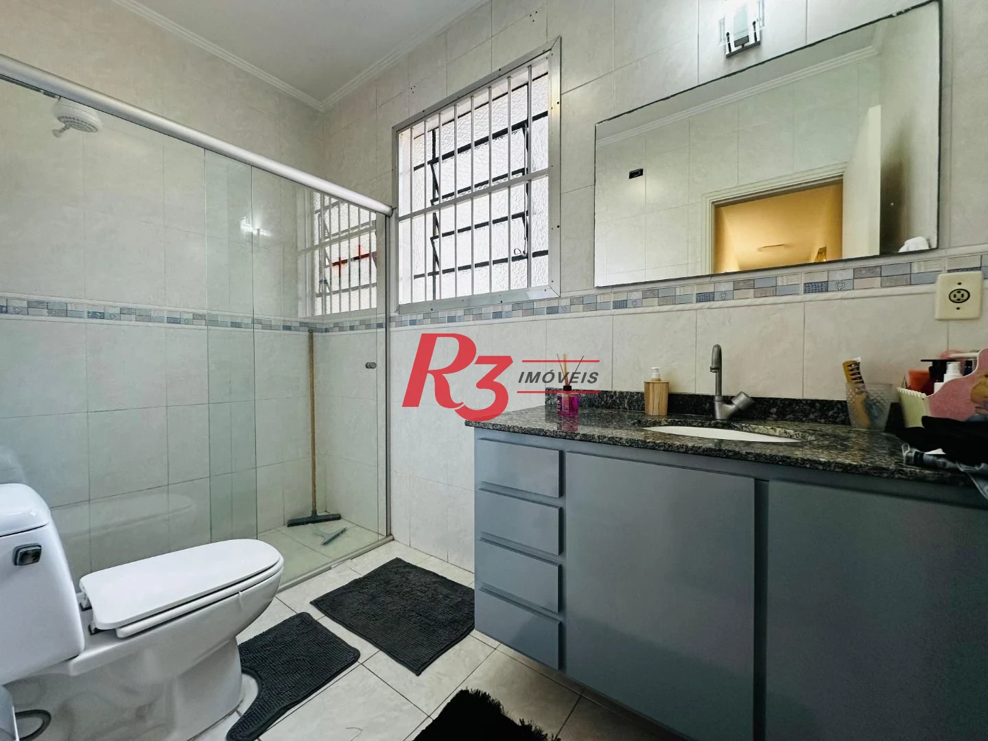 Sobrado à venda, 260 m² por R$ 2.300.000,00 - Embaré - Santos/SP