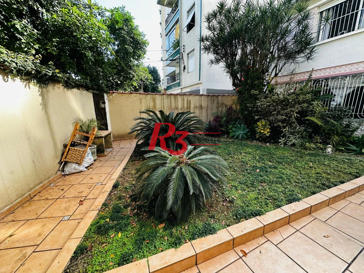Sobrado à venda, 260 m² por R$ 2.300.000,00 - Embaré - Santos/SP