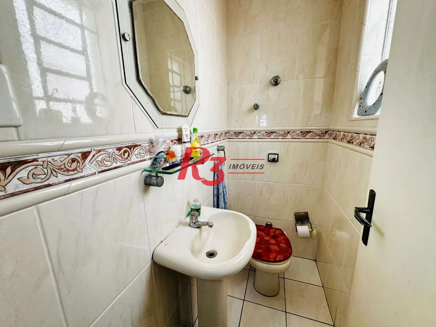 Sobrado à venda, 260 m² por R$ 2.300.000,00 - Embaré - Santos/SP