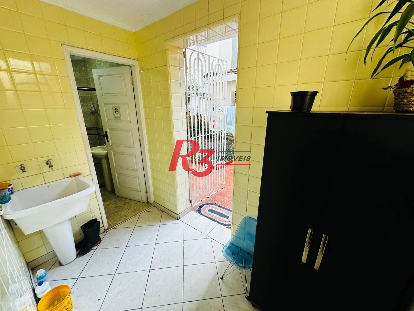 Sobrado à venda, 260 m² por R$ 2.300.000,00 - Embaré - Santos/SP