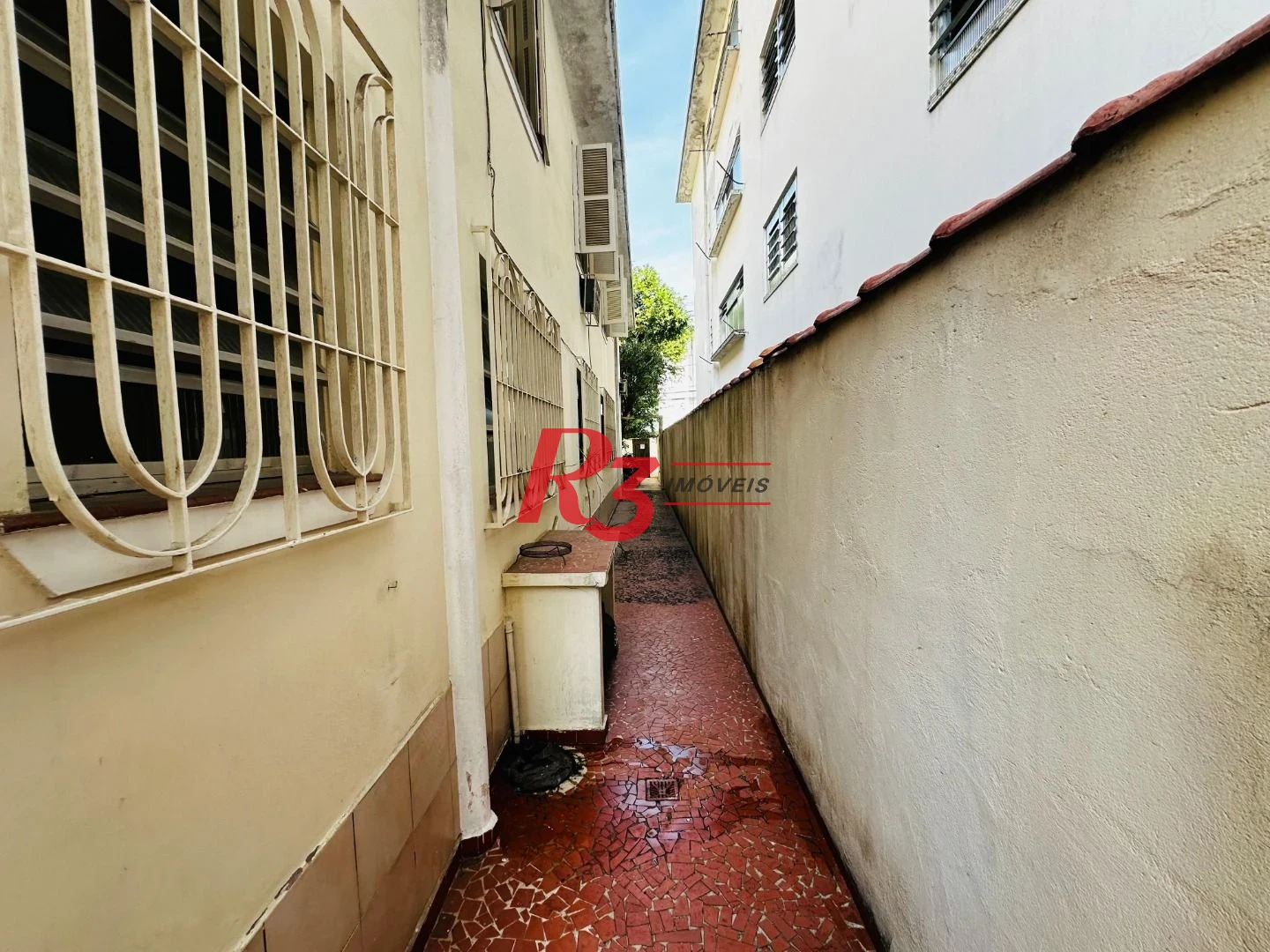 Sobrado à venda, 260 m² por R$ 2.300.000,00 - Embaré - Santos/SP