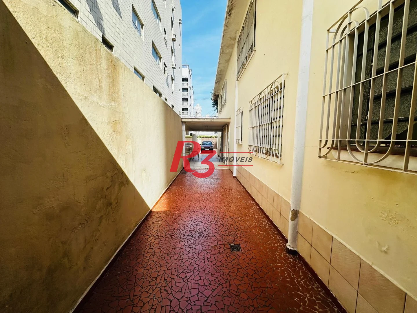 Sobrado à venda, 260 m² por R$ 2.300.000,00 - Embaré - Santos/SP