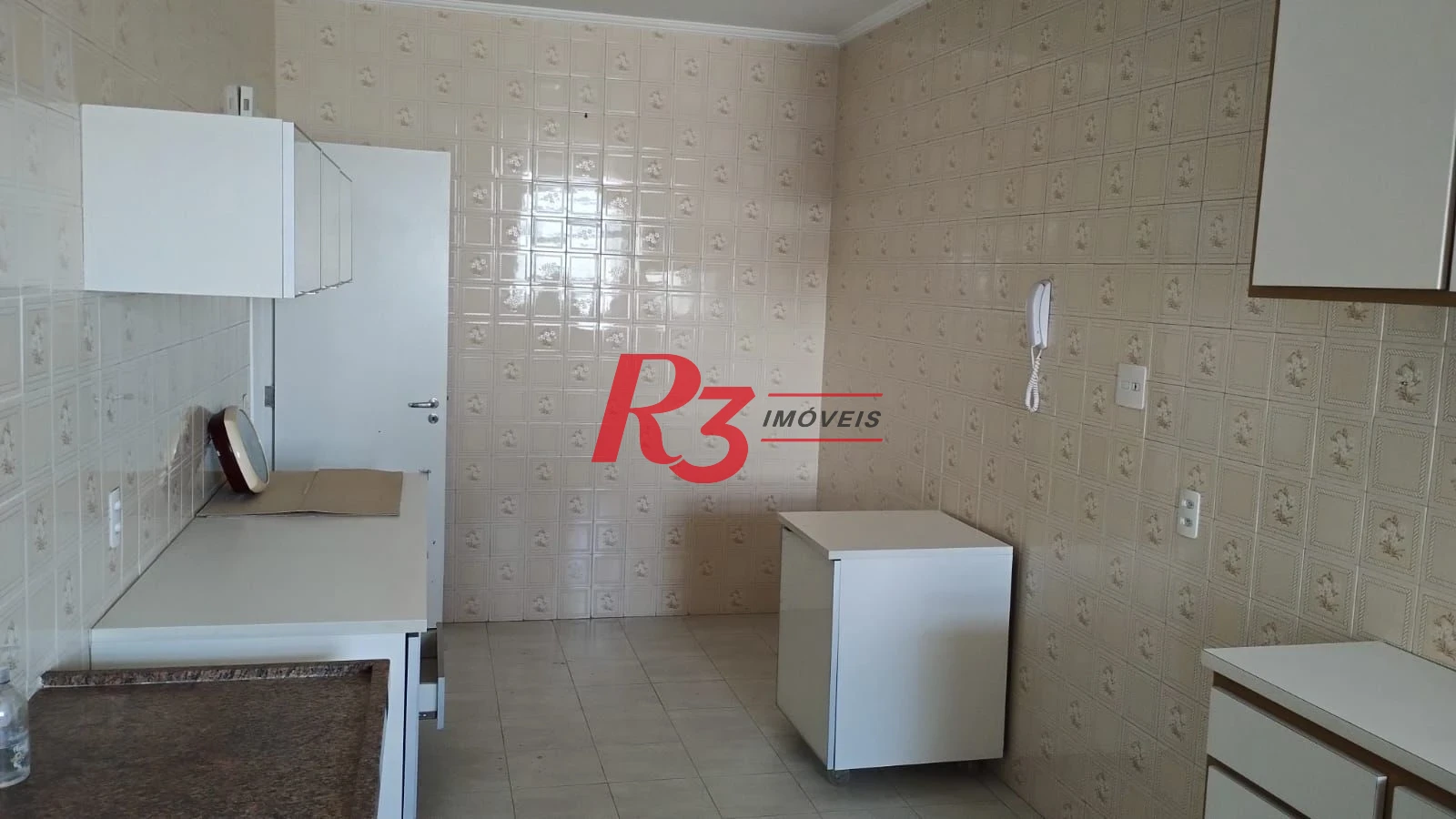 Apartamento com 2 dormitórios à venda, 108 m² por R$ 590.000,00 - Boqueirão - Santos/SP