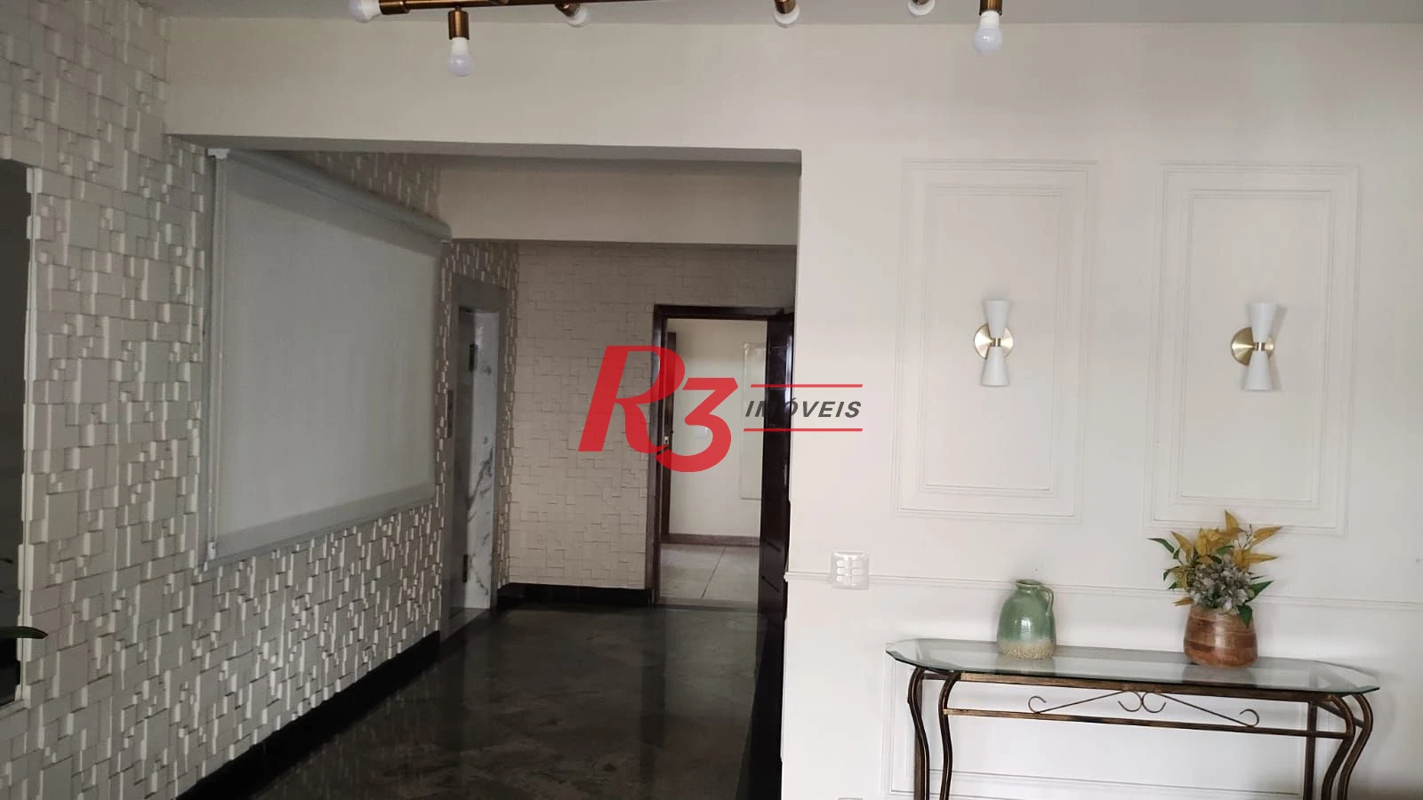 Apartamento com 2 dormitórios à venda, 108 m² por R$ 590.000,00 - Boqueirão - Santos/SP