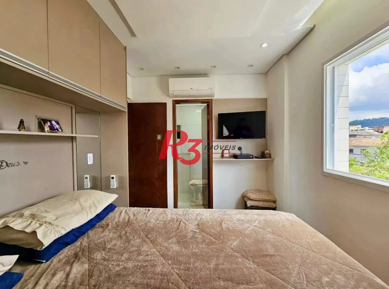 Apartamento com 2 dormitórios à venda, 72 m² por R$ 702.000,00 - Macuco - Santos/SP