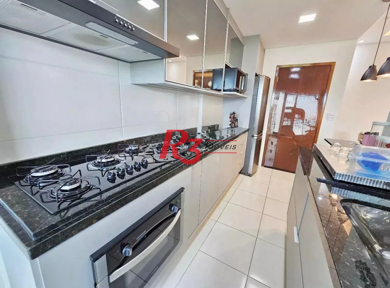 Apartamento com 2 dormitórios à venda, 72 m² por R$ 702.000,00 - Macuco - Santos/SP