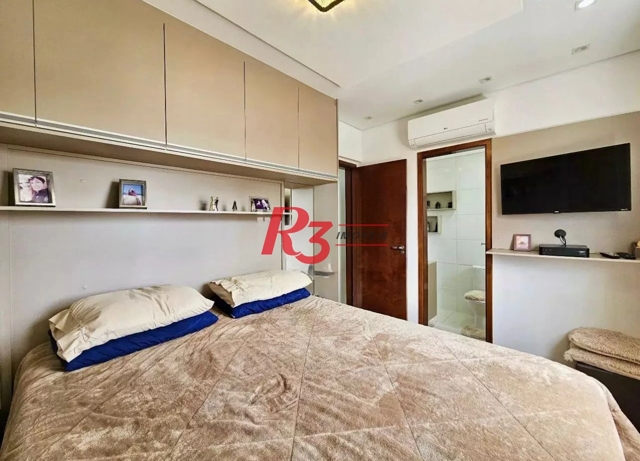 Apartamento com 2 dormitórios à venda, 72 m² por R$ 702.000,00 - Macuco - Santos/SP