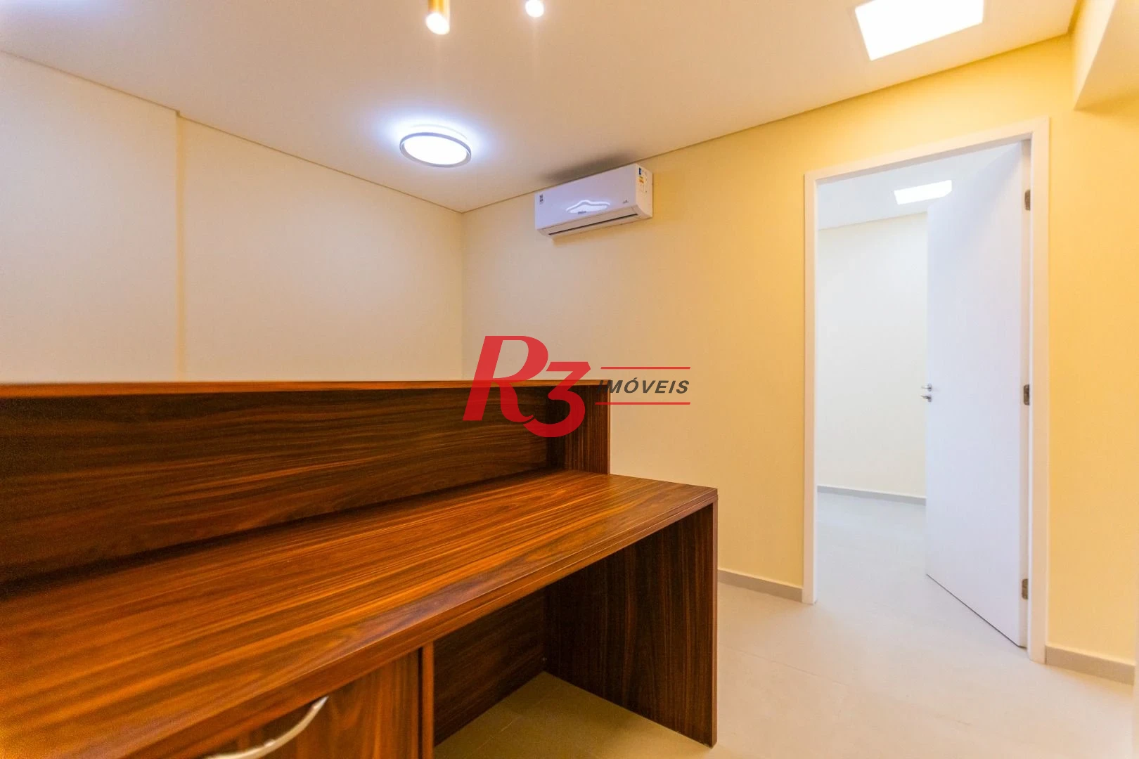 Conjunto, 71 m² - venda por R$ 450.000,00 ou aluguel por R$ 4.400,00/mês - Vila Belmiro - Santos/SP