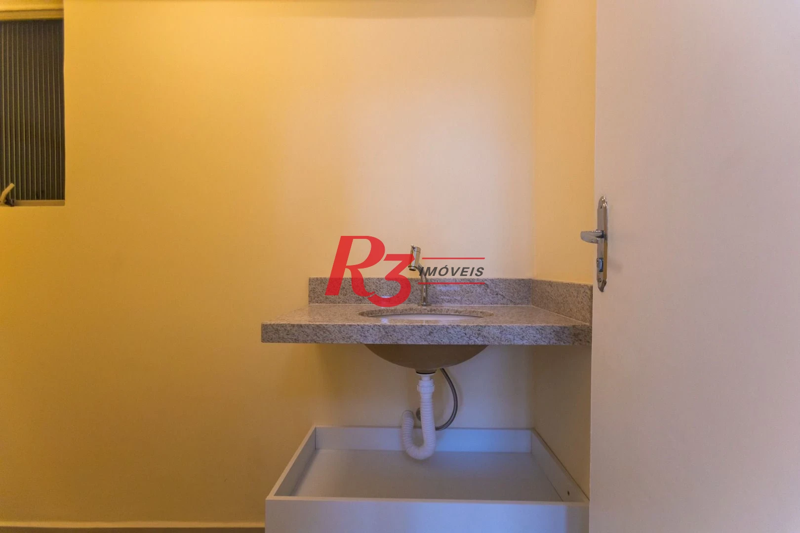 Conjunto, 71 m² - venda por R$ 450.000,00 ou aluguel por R$ 4.400,00/mês - Vila Belmiro - Santos/SP