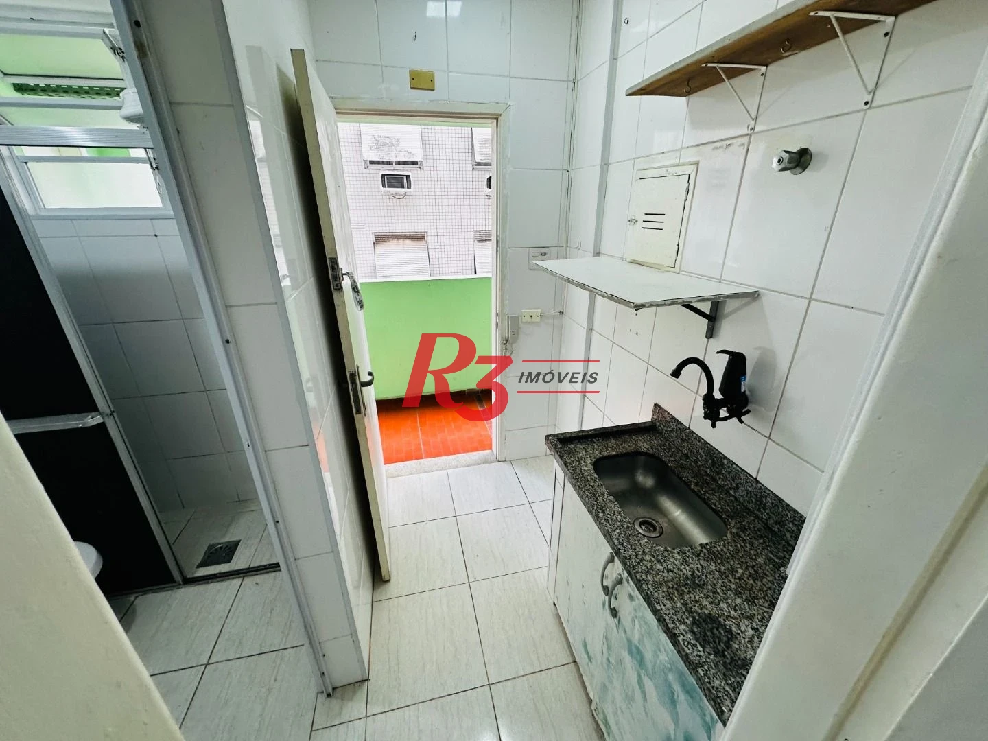 Apartamento à venda, 22 m² por R$ 300.000,00 - Ponta da Praia - Santos/SP