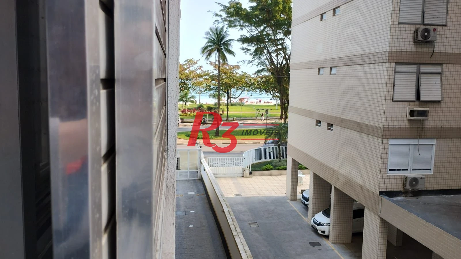 Apartamento com 3 dormitórios à venda, 98 m² por R$ 960.000,00 - Boqueirão - Santos/SP