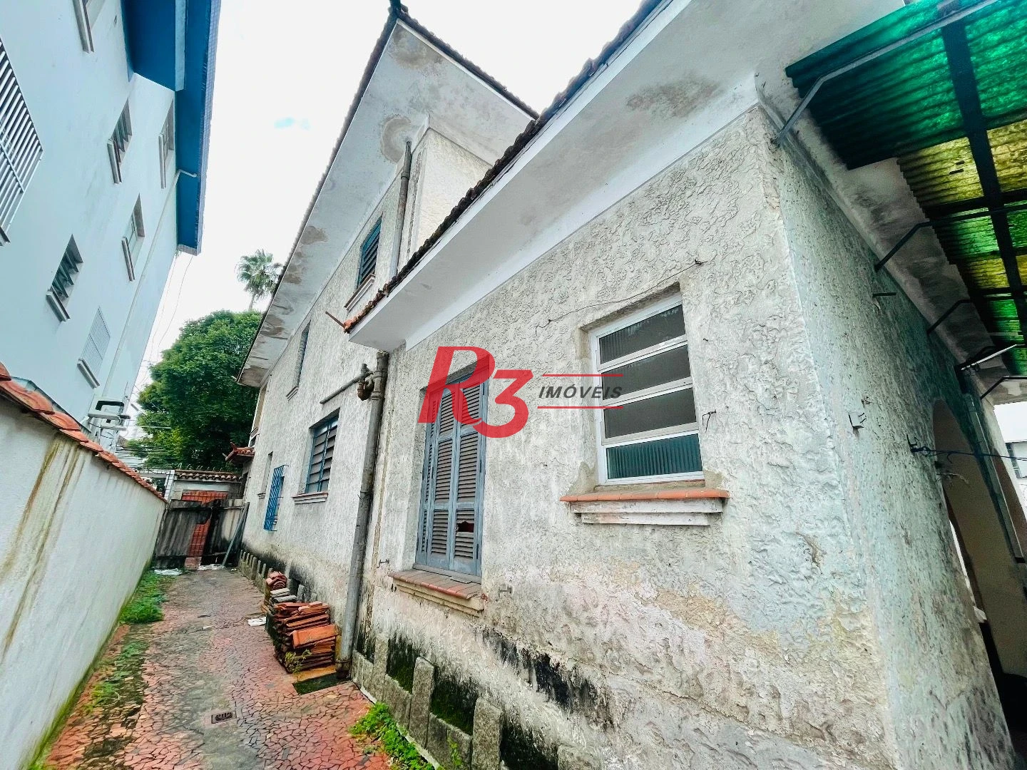 Sobrado para alugar, 270 m² por R$ 11.100,00/mês - Gonzaga - Santos/SP