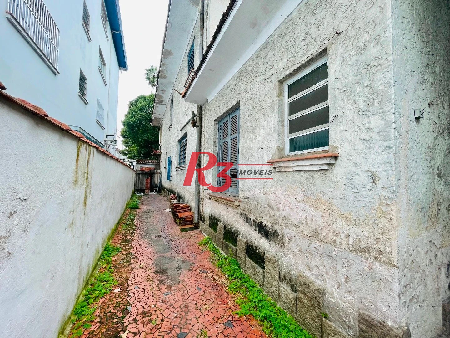Sobrado para alugar, 270 m² por R$ 11.100,00/mês - Gonzaga - Santos/SP