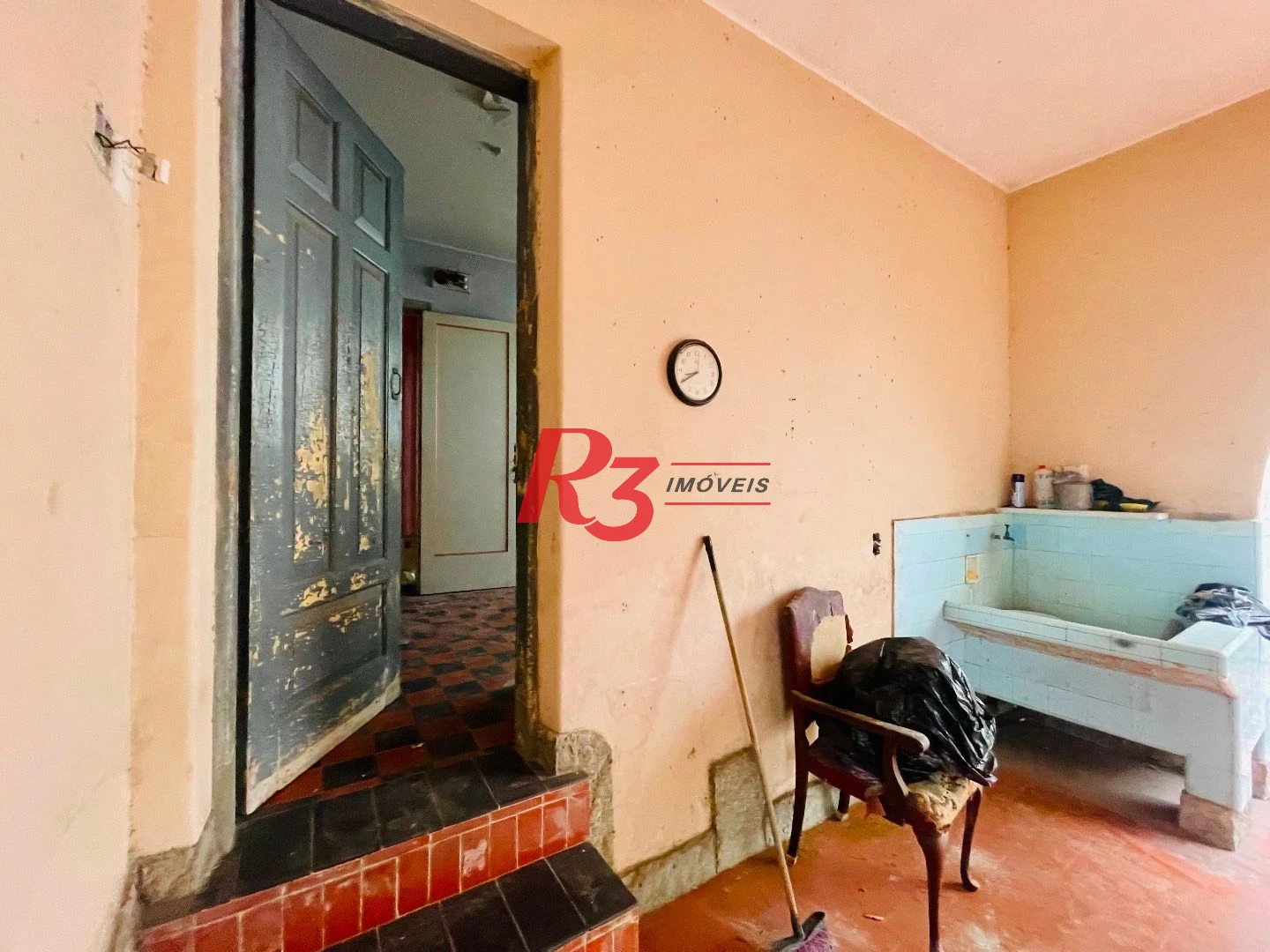 Sobrado para alugar, 270 m² por R$ 11.100,00/mês - Gonzaga - Santos/SP