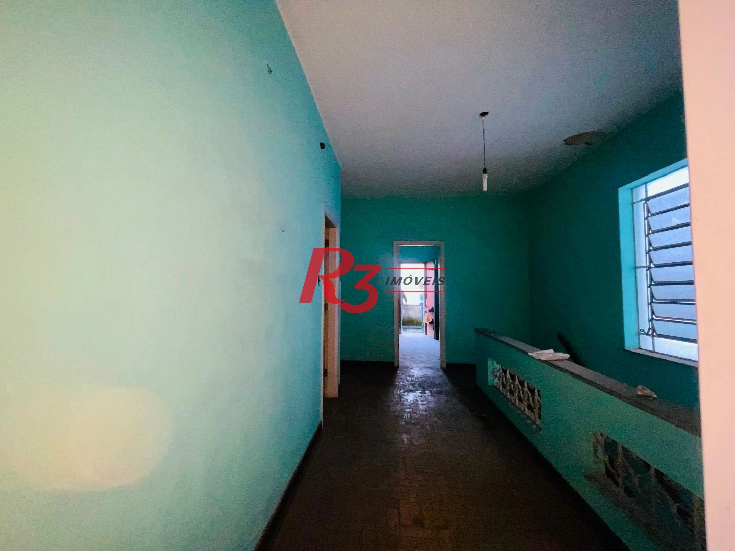 Sobrado para alugar, 270 m² por R$ 11.100,00/mês - Gonzaga - Santos/SP