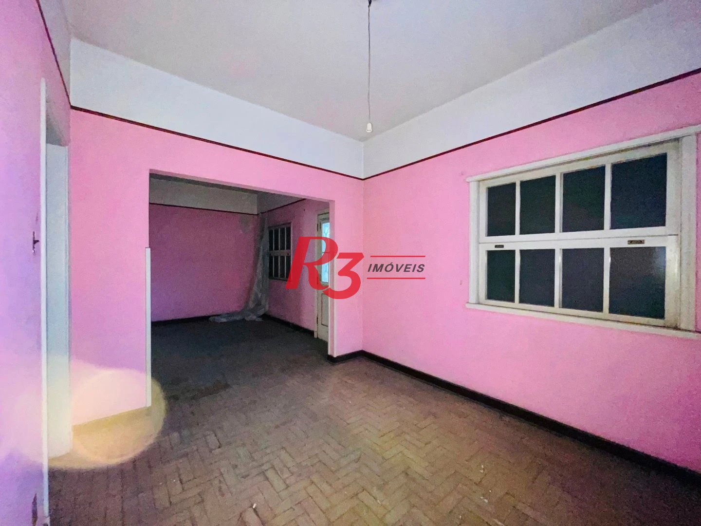 Sobrado para alugar, 270 m² por R$ 11.100,00/mês - Gonzaga - Santos/SP