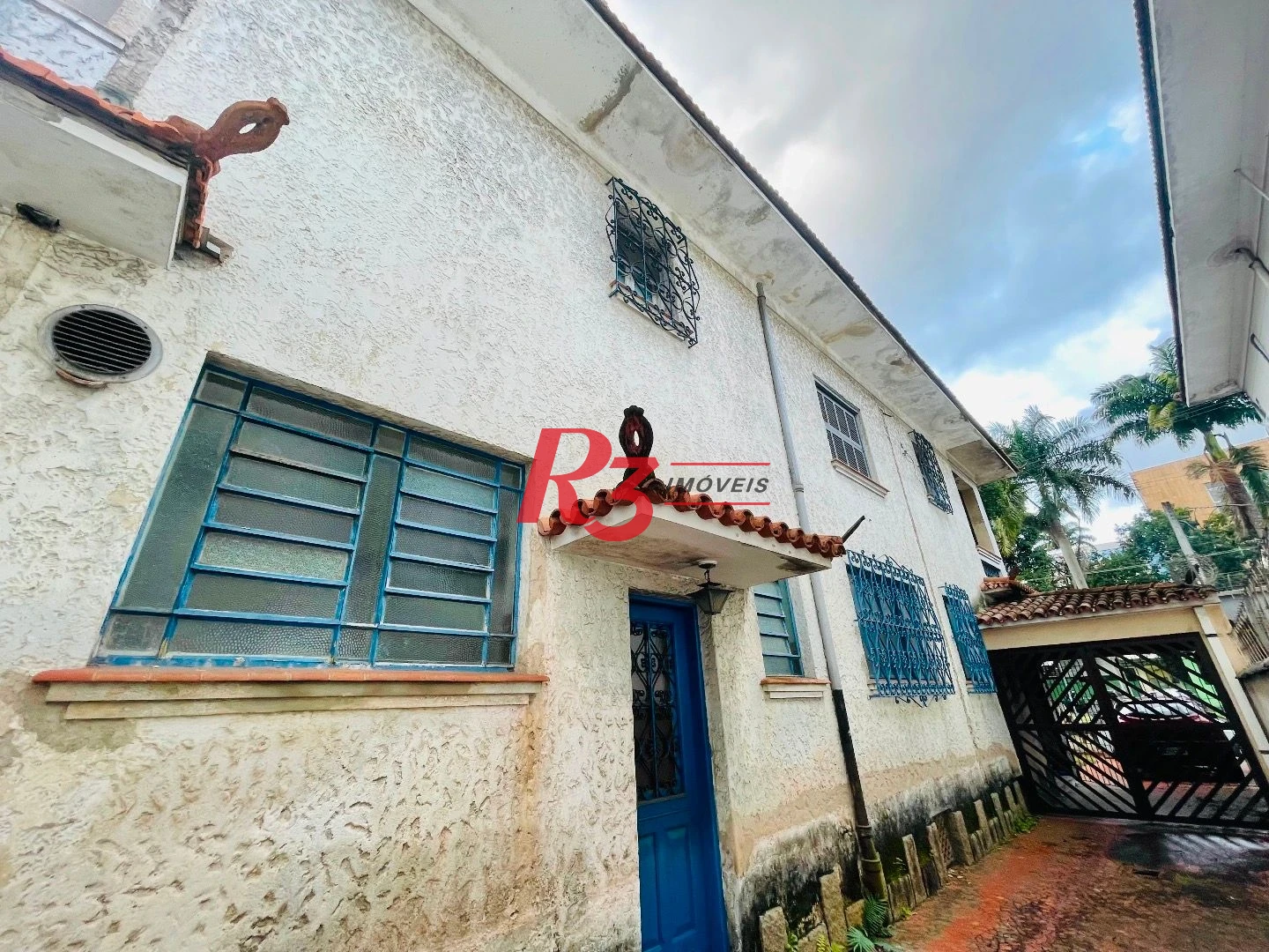 Sobrado para alugar, 270 m² por R$ 11.100,00/mês - Gonzaga - Santos/SP