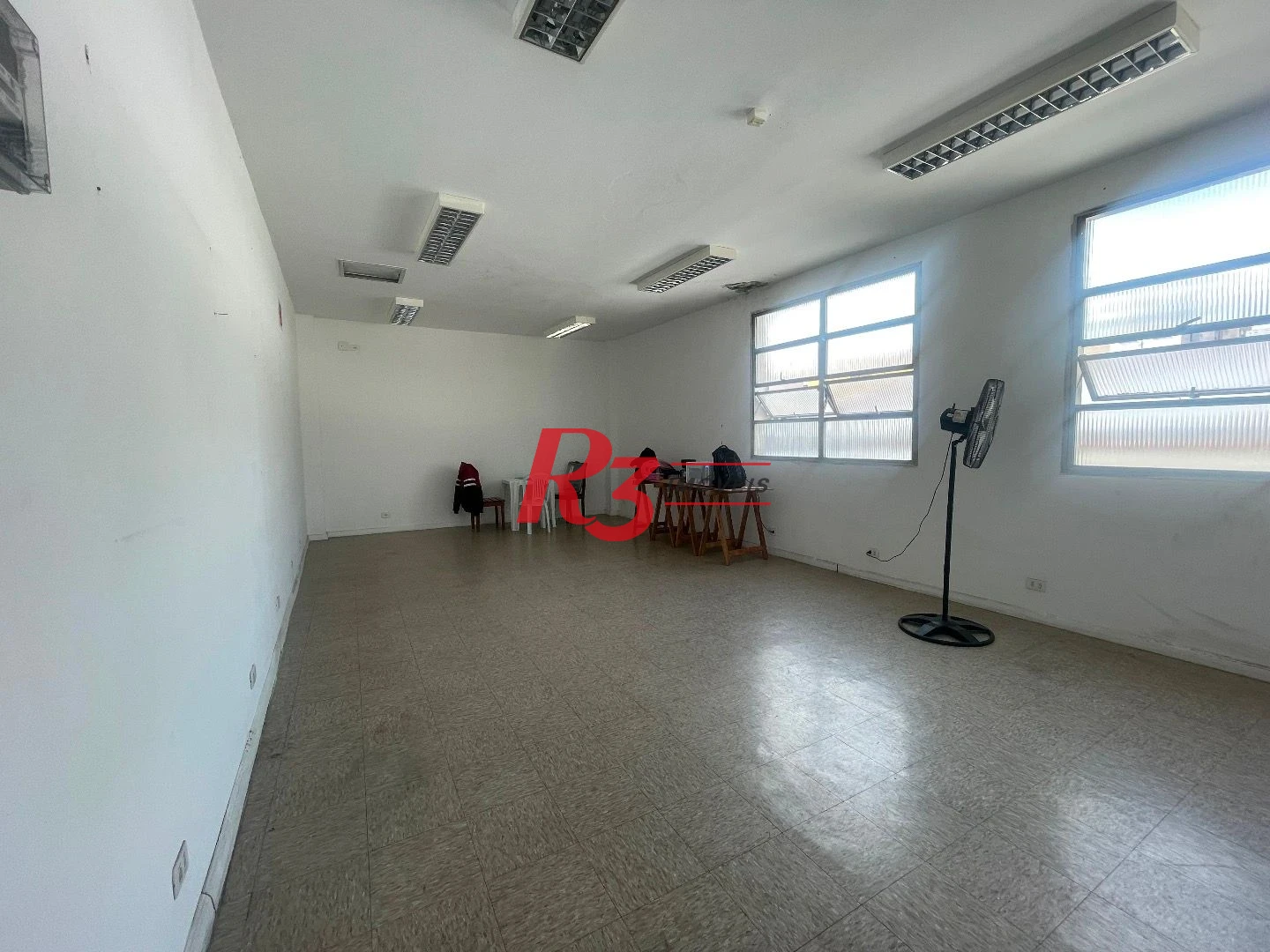 Sala para alugar, 80 m² por R$ 3.000,00/mês - Centro - Santos/SP