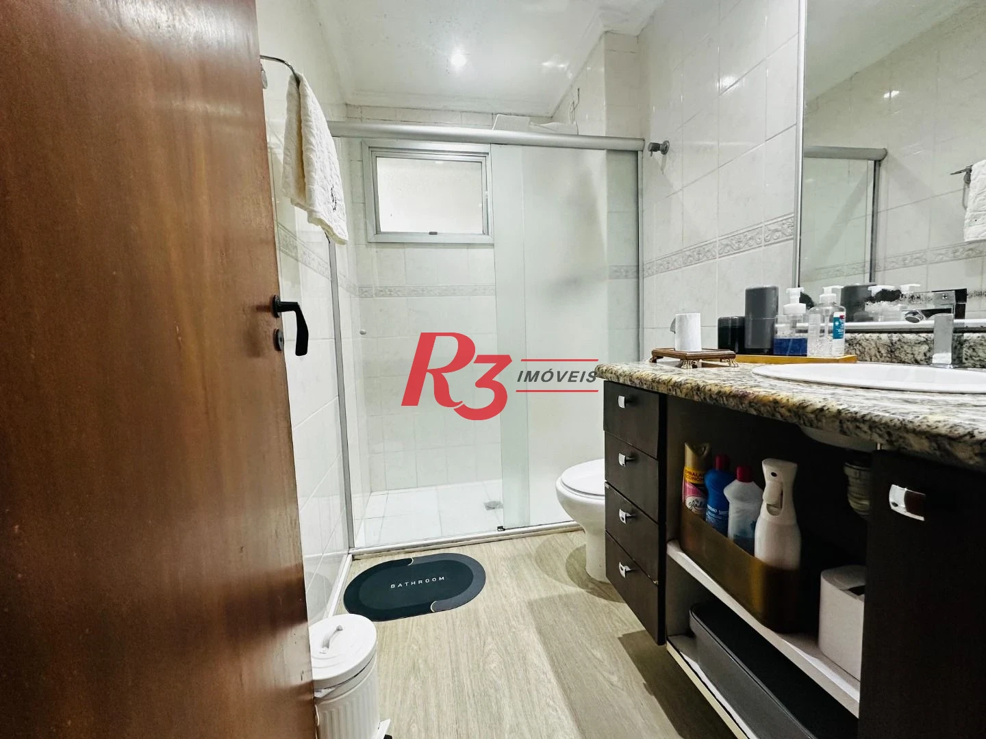 Apartamento com 2 dormitórios à venda, 67 m² por R$ 440.000,00 - Encruzilhada - Santos/SP