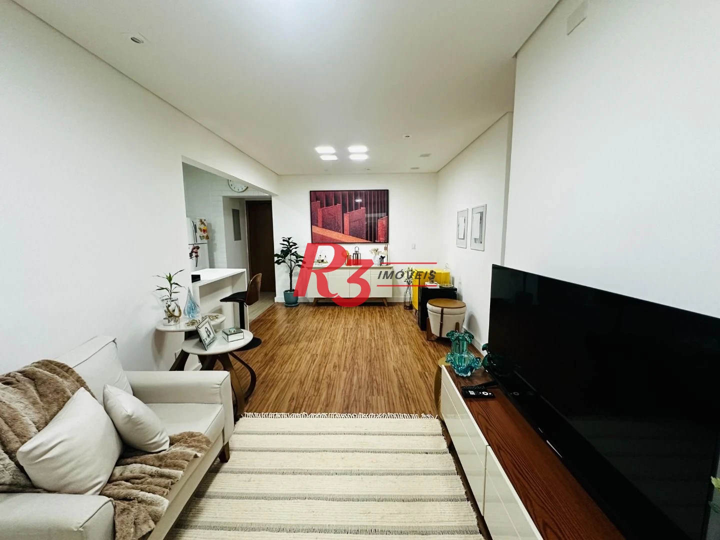 Apartamento com 2 dormitórios à venda, 67 m² por R$ 440.000,00 - Encruzilhada - Santos/SP