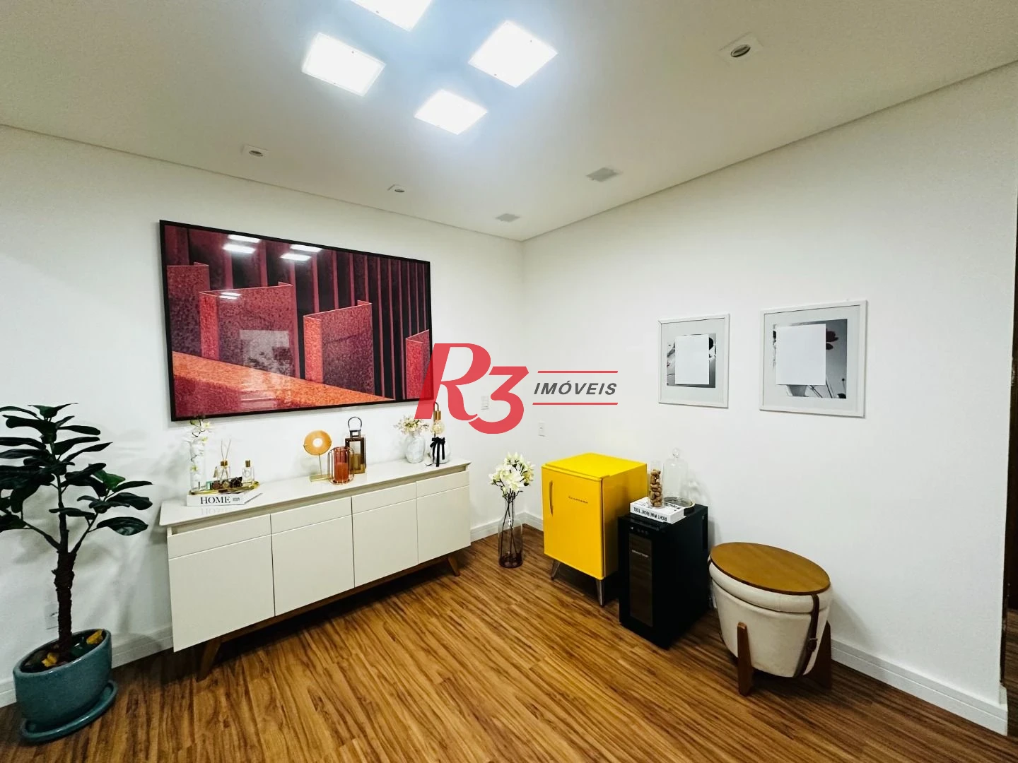 Apartamento com 2 dormitórios à venda, 67 m² por R$ 440.000,00 - Encruzilhada - Santos/SP