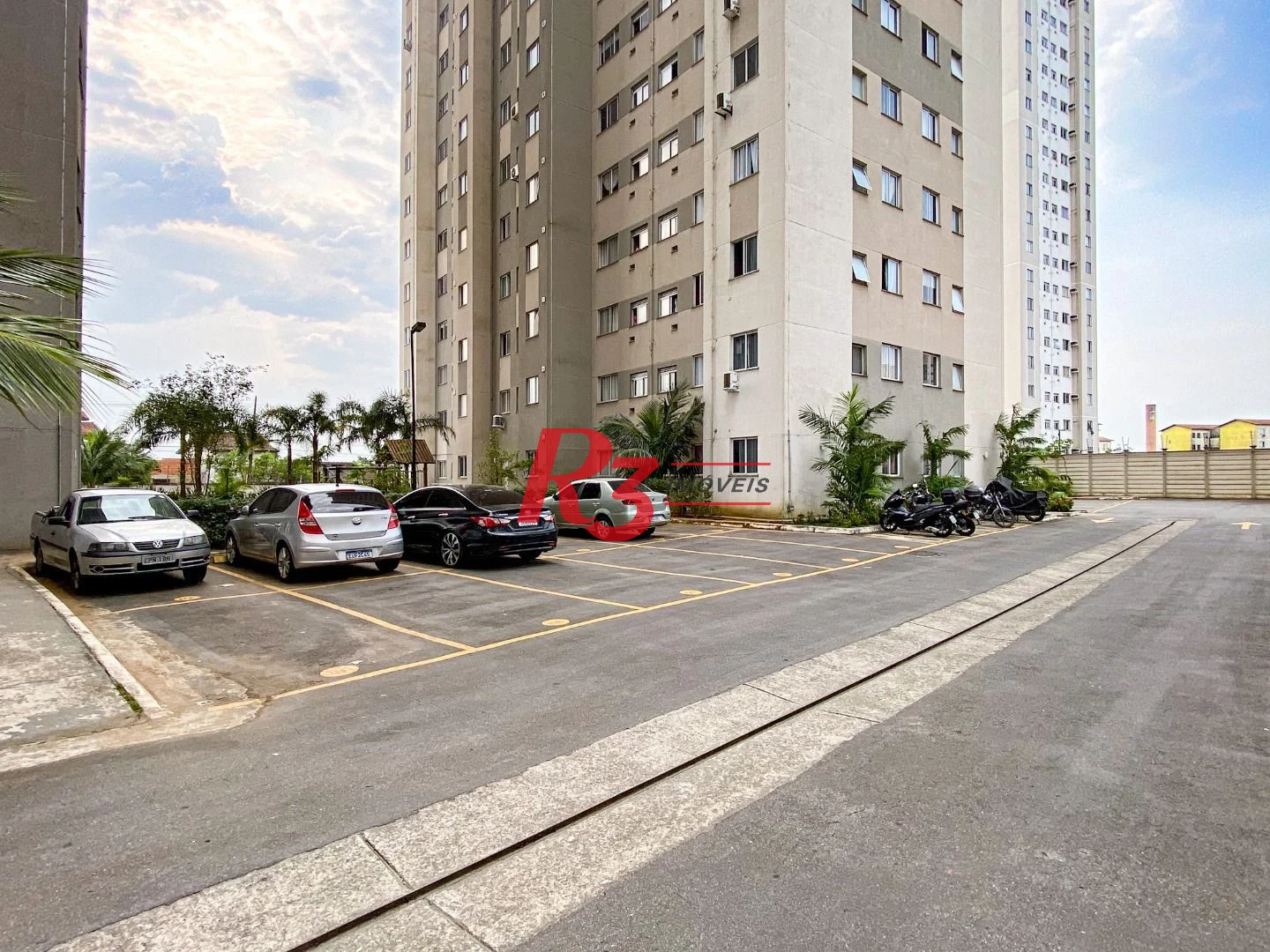 Apartamento com 2 dormitórios para alugar, 49 m² por R$ 3.000,00/mês - Areia Branca - Santos/SP