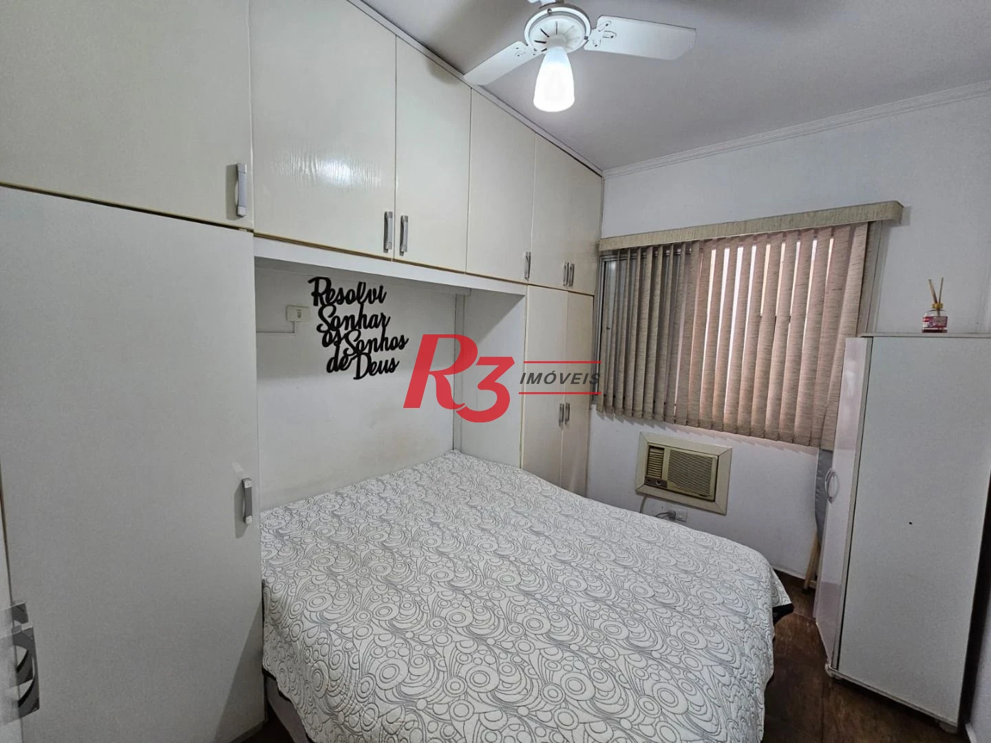 Apartamento com 2 dormitórios à venda, 65 m² por R$ 450.000,00 - Vila Belmiro - Santos/SP