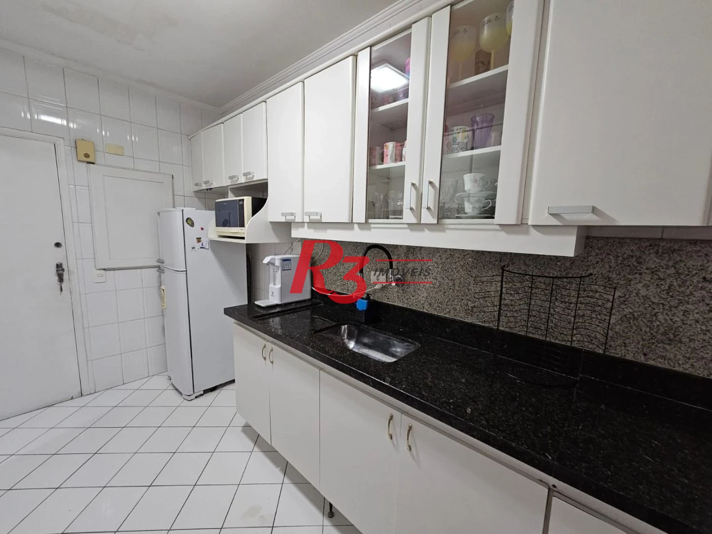 Apartamento com 2 dormitórios à venda, 65 m² por R$ 450.000,00 - Vila Belmiro - Santos/SP