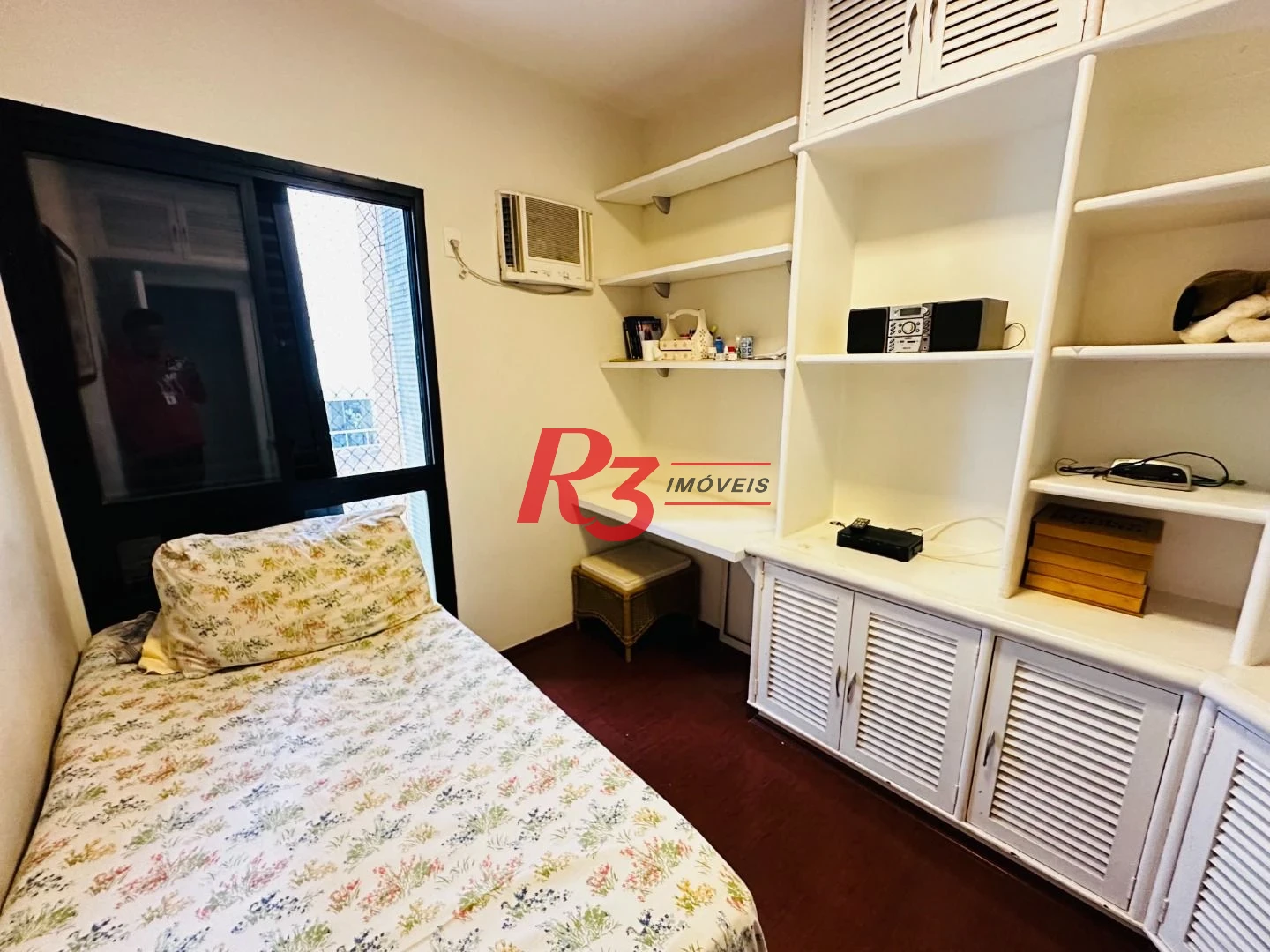 Apartamento com 4 dormitórios à venda, 196 m² por R$ 1.350.000,00 - Boqueirão - Santos/SP