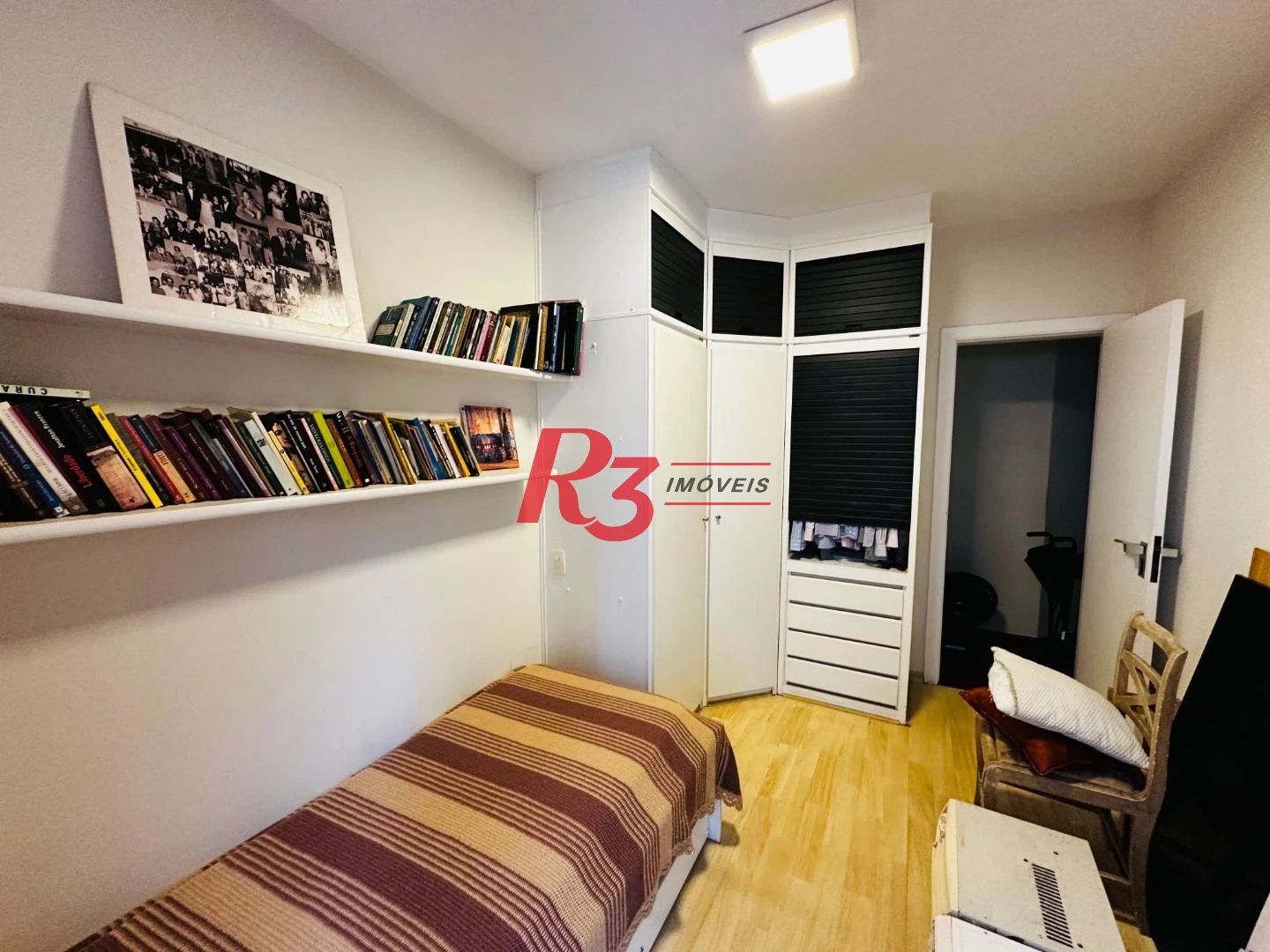 Apartamento com 4 dormitórios à venda, 196 m² por R$ 1.350.000,00 - Boqueirão - Santos/SP
