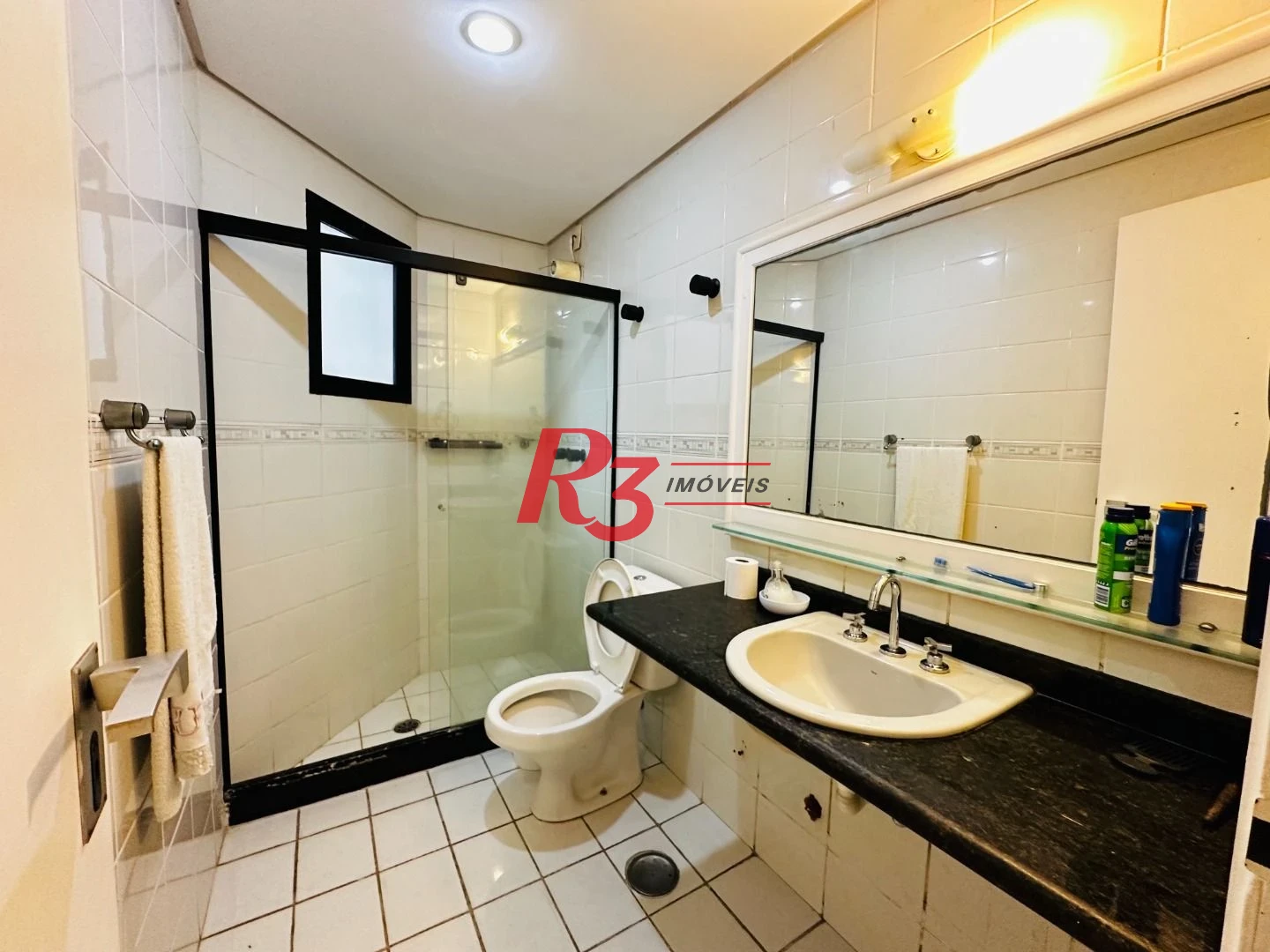 Apartamento com 4 dormitórios à venda, 196 m² por R$ 1.350.000,00 - Boqueirão - Santos/SP
