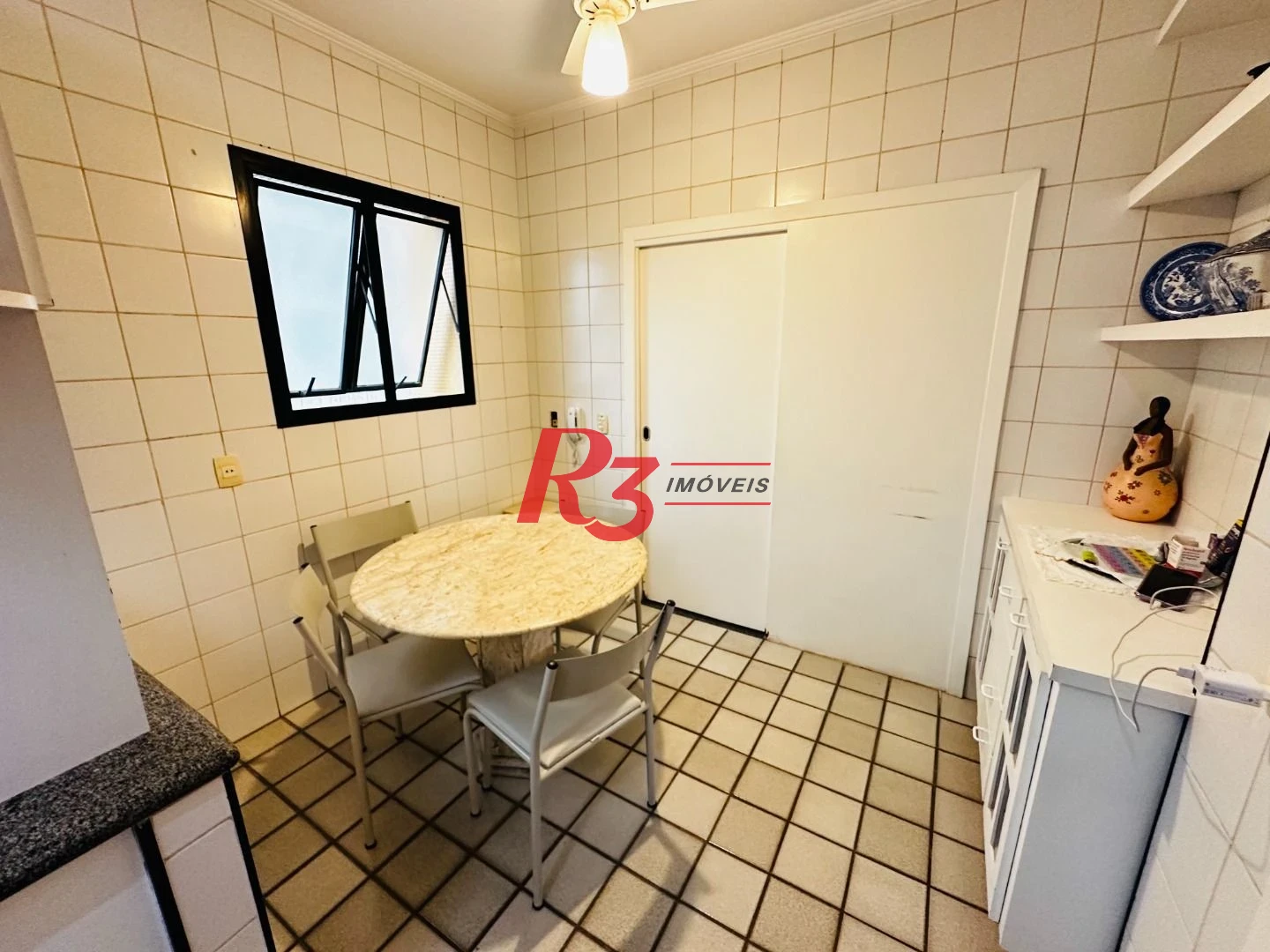 Apartamento com 4 dormitórios à venda, 196 m² por R$ 1.350.000,00 - Boqueirão - Santos/SP