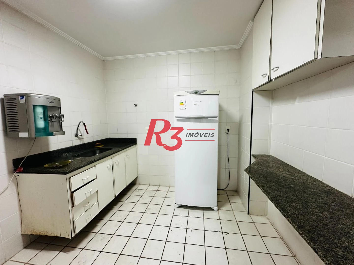 Apartamento com 4 dormitórios à venda, 196 m² por R$ 1.350.000,00 - Boqueirão - Santos/SP