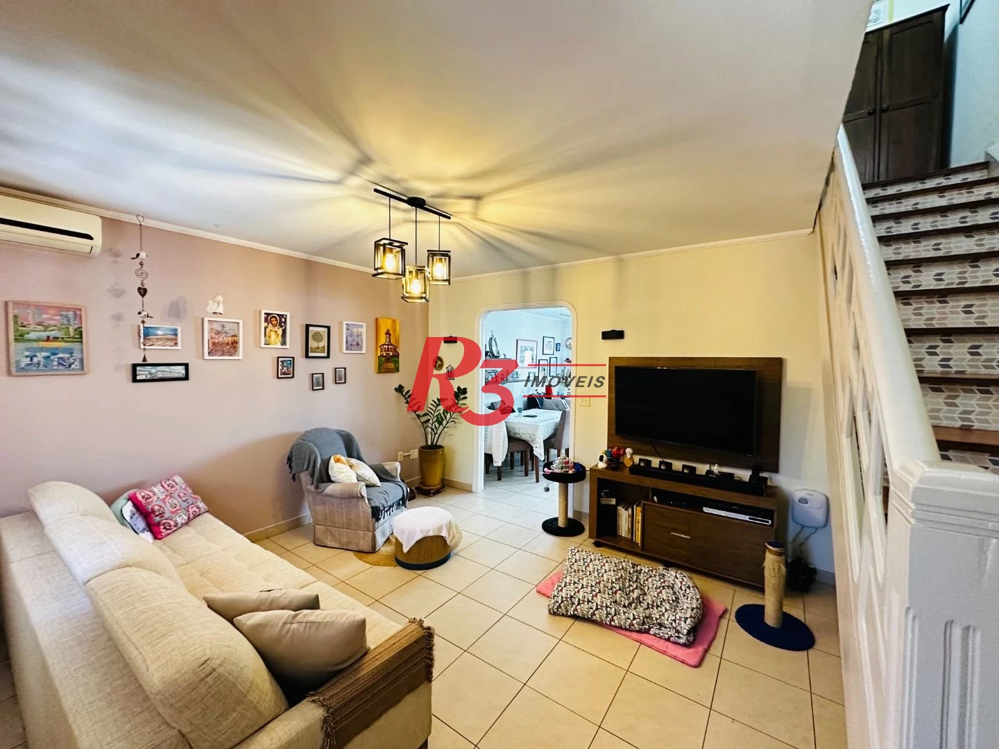 Sobrado com 2 dormitórios à venda, 124 m² por R$ 980.000,00 - Marapé - Santos/SP