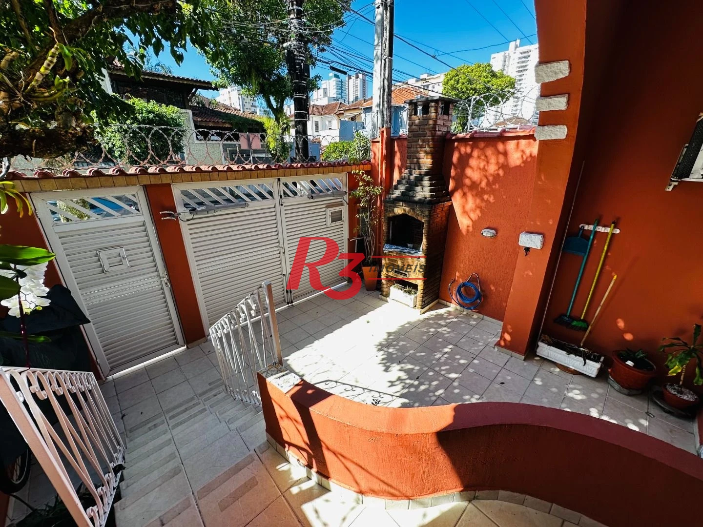 Sobrado com 2 dormitórios à venda, 124 m² por R$ 980.000,00 - Marapé - Santos/SP