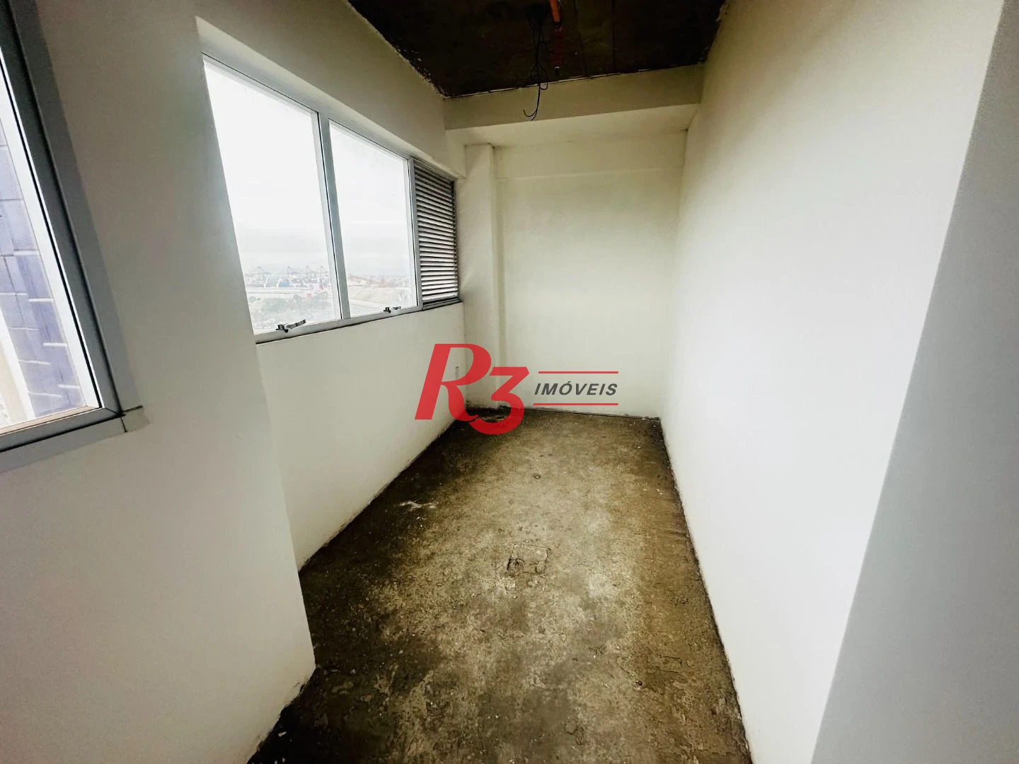 Sala, 52 m² - venda por R$ 519.750,00 ou aluguel por R$ 11.500,00/mês - Ponta da Praia - Santos/SP