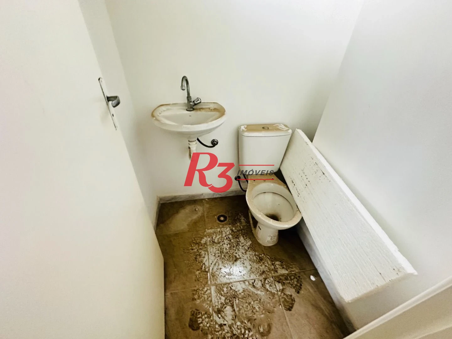 Sala, 52 m² - venda por R$ 519.750,00 ou aluguel por R$ 11.500,00/mês - Ponta da Praia - Santos/SP